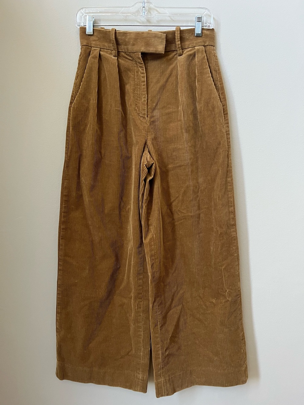 Banana Republic Wide-Leg Corduroy Pants in Camel Brown